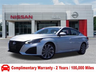 Used 2023 Nissan Altima 2.5 SL image 1