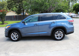 Used 2014 Toyota Highlander LE image 1