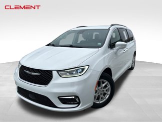 Used 2022 Chrysler Pacifica Touring-L image 1