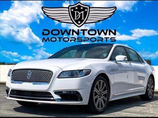 Used 2017 Lincoln Continental Reserve image 1