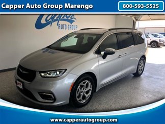 Used 2023 Chrysler Pacifica Limited image 1