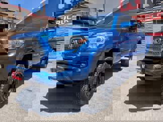 Used 2016 Toyota Tacoma SR5 image 1