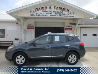 Used 2014 Nissan Rogue S image 1