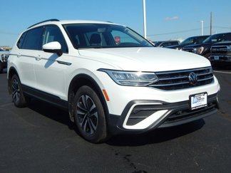 Used 2022 Volkswagen Tiguan S image 1