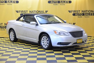 Used 2012 Chrysler 200 Touring image 1