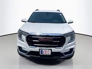 Used 2022 GMC Terrain SLE w/ Driver Convenience Package image 1