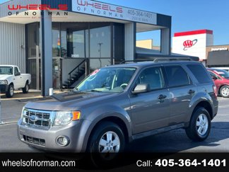 Used 2009 Ford Escape XLT image 1