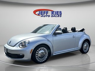 Used 2014 Volkswagen Beetle 1.8T image 1