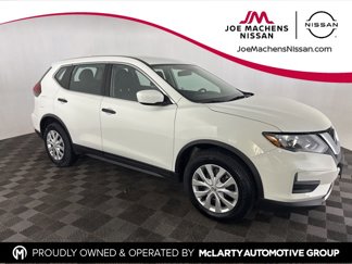 Used 2018 Nissan Rogue S image 1