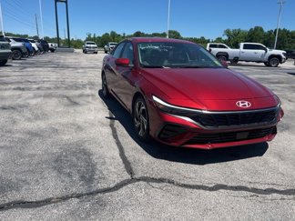 Used 2024 Hyundai Elantra Limited image 1