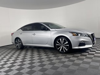 Used 2019 Nissan Altima 2.5 SR image 1