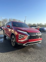Used 2022 Mitsubishi Eclipse Cross SE image 1