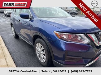 Used 2020 Nissan Rogue S image 1