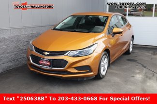 Used 2017 Chevrolet Cruze LT image 1