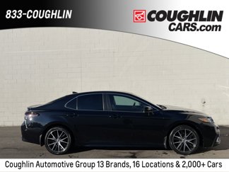 Used 2023 Toyota Camry SE image 1