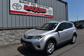 Used 2015 Toyota RAV4 LE image 1