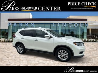 Used 2019 Nissan Rogue SV image 1