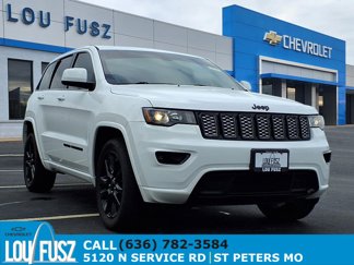 Used 2018 Jeep Grand Cherokee Altitude image 1