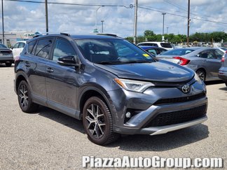 Used 2016 Toyota RAV4 SE image 1