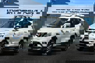 Used 2016 Nissan Rogue SL image 1