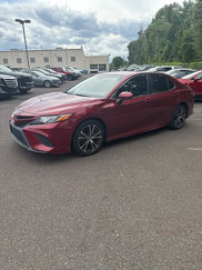 Used 2018 Toyota Camry L image 1