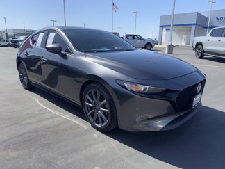 Used 2020 MAZDA MAZDA3 Hatchback w/ Preferred Package image 1