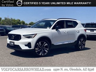 Used 2025 Volvo XC40 B5 Plus image 1