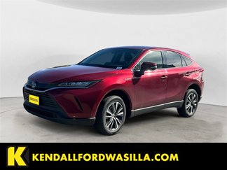 Used 2021 Toyota Venza LE image 1