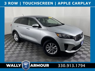Used 2019 Kia Sorento LX image 1
