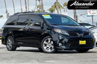 Used 2019 Toyota Sienna SE Premium image 1