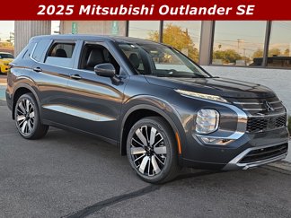 New 2025 Mitsubishi Outlander SE video 1