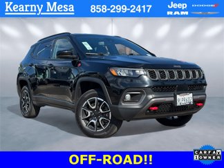Used 2024 Jeep Compass Trailhawk image 1