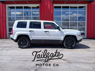 Used 2016 Jeep Patriot Sport image 1