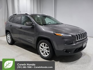 Used 2017 Jeep Cherokee Latitude w/ Safety/Convenience Group image 1