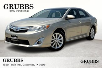 Used 2014 Toyota Camry XLE image 1