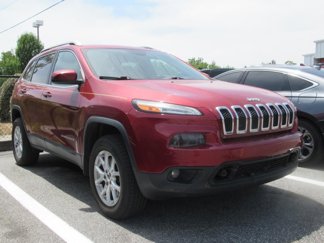 Used 2017 Jeep Cherokee Latitude w/ Comfort/Convenience Group image 1