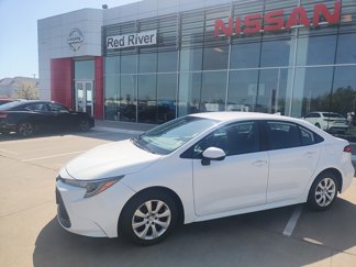 Used 2022 Toyota Corolla LE image 1