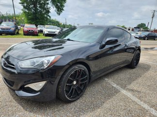Used 2014 Hyundai Genesis 2.0T image 1