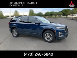 Used 2022 Chevrolet Traverse LT image 1