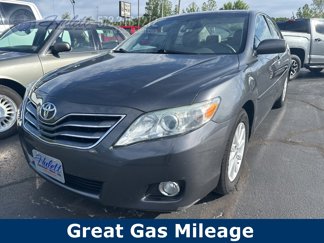Used 2010 Toyota Camry XLE image 1