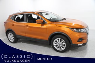 Used 2022 Nissan Rogue Sport SV image 1