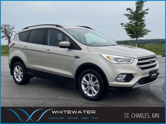 Used 2017 Ford Escape SE w/ SE Leather Comfort Package image 1
