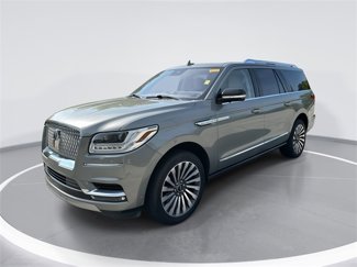 Used 2020 Lincoln Navigator L Reserve w/ Luxury Package image 1