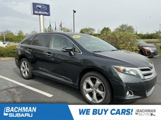 Used 2015 Toyota Venza Limited image 1