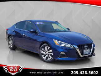Used 2019 Nissan Altima 2.5 S image 1