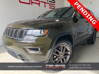 Used 2016 Jeep Grand Cherokee Laredo 75th Anniversary image 1
