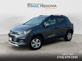 Used 2022 Chevrolet Trax LT w/ LT Convenience Package image 1