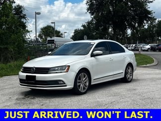 Used 2017 Volkswagen Jetta SEL image 1