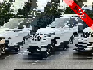 Used 2020 Jeep Cherokee Latitude Plus image 1