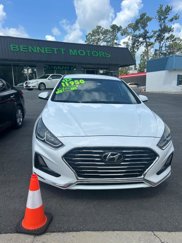 Used 2018 Hyundai Sonata SE image 1